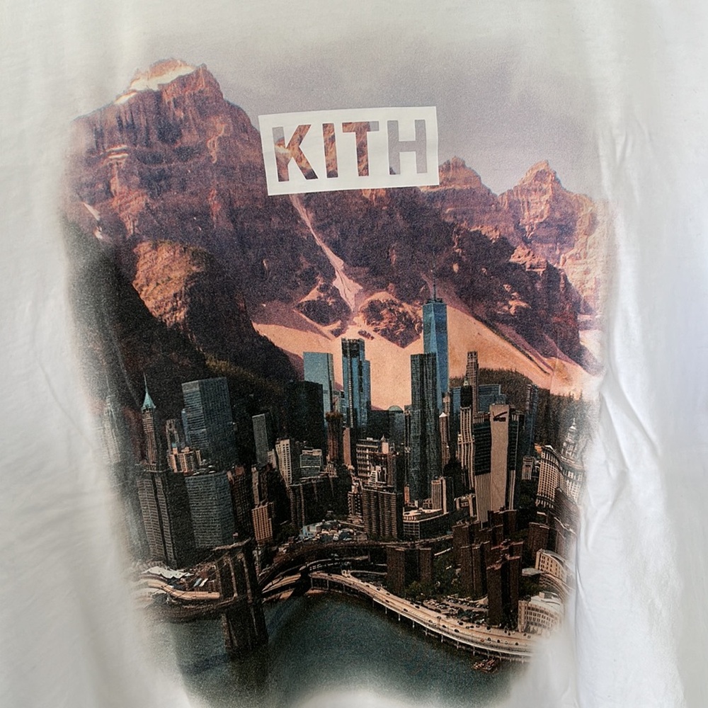 Kith NYC Skyline Graphic Tee - Picture 2 of 6